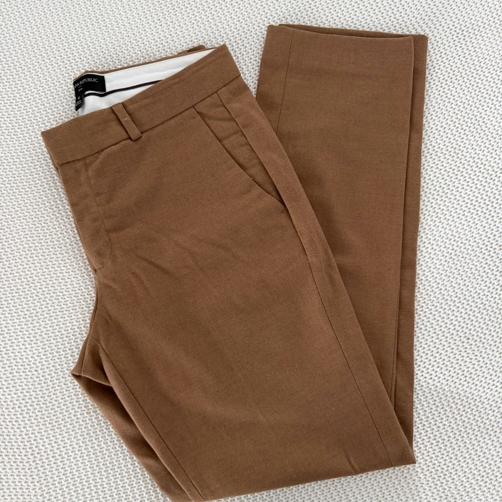 Banana Republic Ryan Fit Tan Chinos